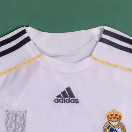 Real Madrid 2009/10 Home Jersey Tag 1