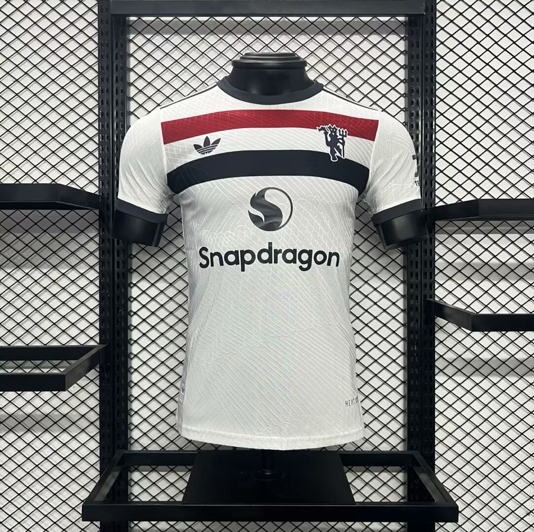 Manchester United 2024/25 Third Jersey