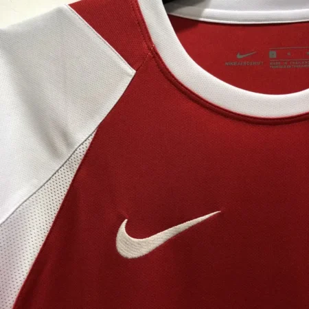 Arsenal 2002/03 Retro Home Jersey Tag 3 Arsenal 2002/03 Retro Home Jersey Tag 3