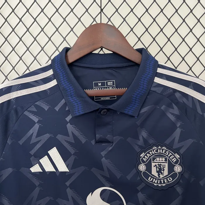 Manchester United 2024/25 Away Jersey Tag 1 Manchester United 2024/25 Away Jersey Tag 1