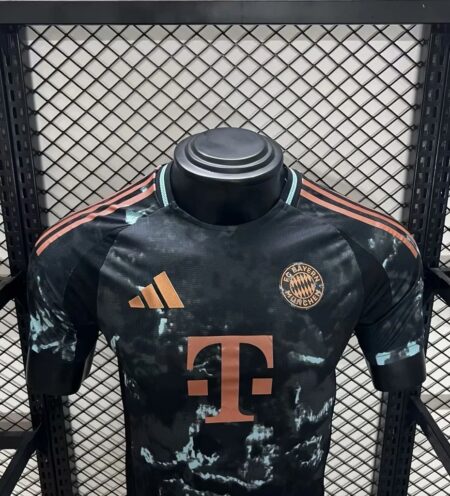 Bayern Munich 2024/25 Away Jersey