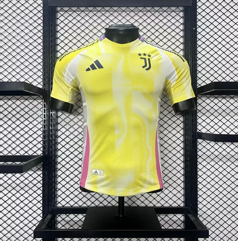 Juventus 2024/25 Away Jersey