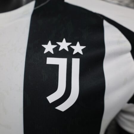 Juventus 2024/25 Home Jersey
