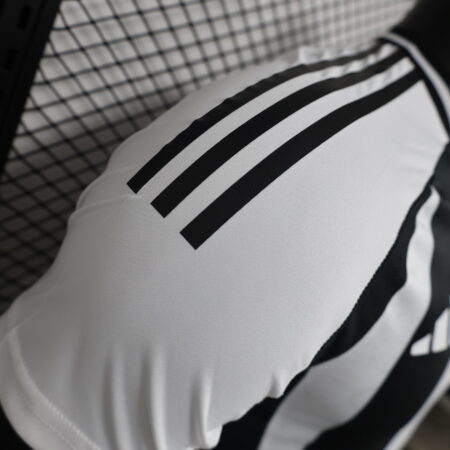 Juventus 2024/25 Home Jersey