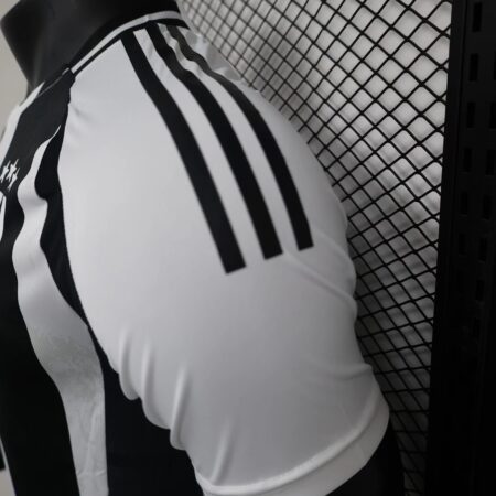 Juventus 2024/25 Home Jersey