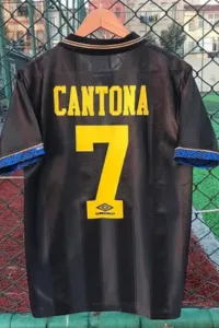 Eric Cantona - Retro Manchester United