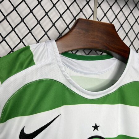 d8e95246 Celtic 2005/06 Home Jersey