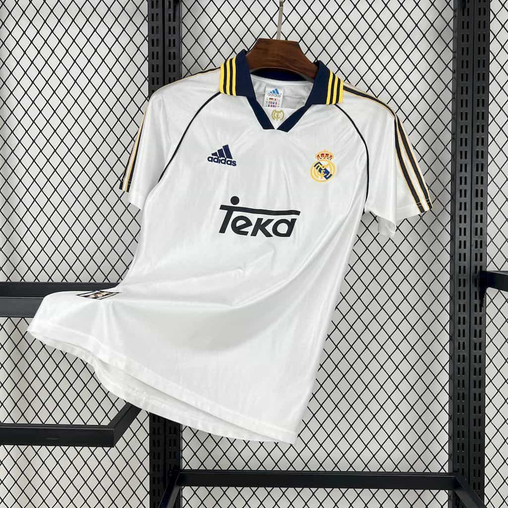 Real Madrid 1998/00 Home Jersey – Roberto Carlos Real Madrid 1998/00 Home Jersey – Roberto Carlos