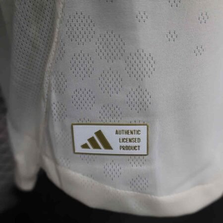 Liverpool 2025 Away Tag 2
