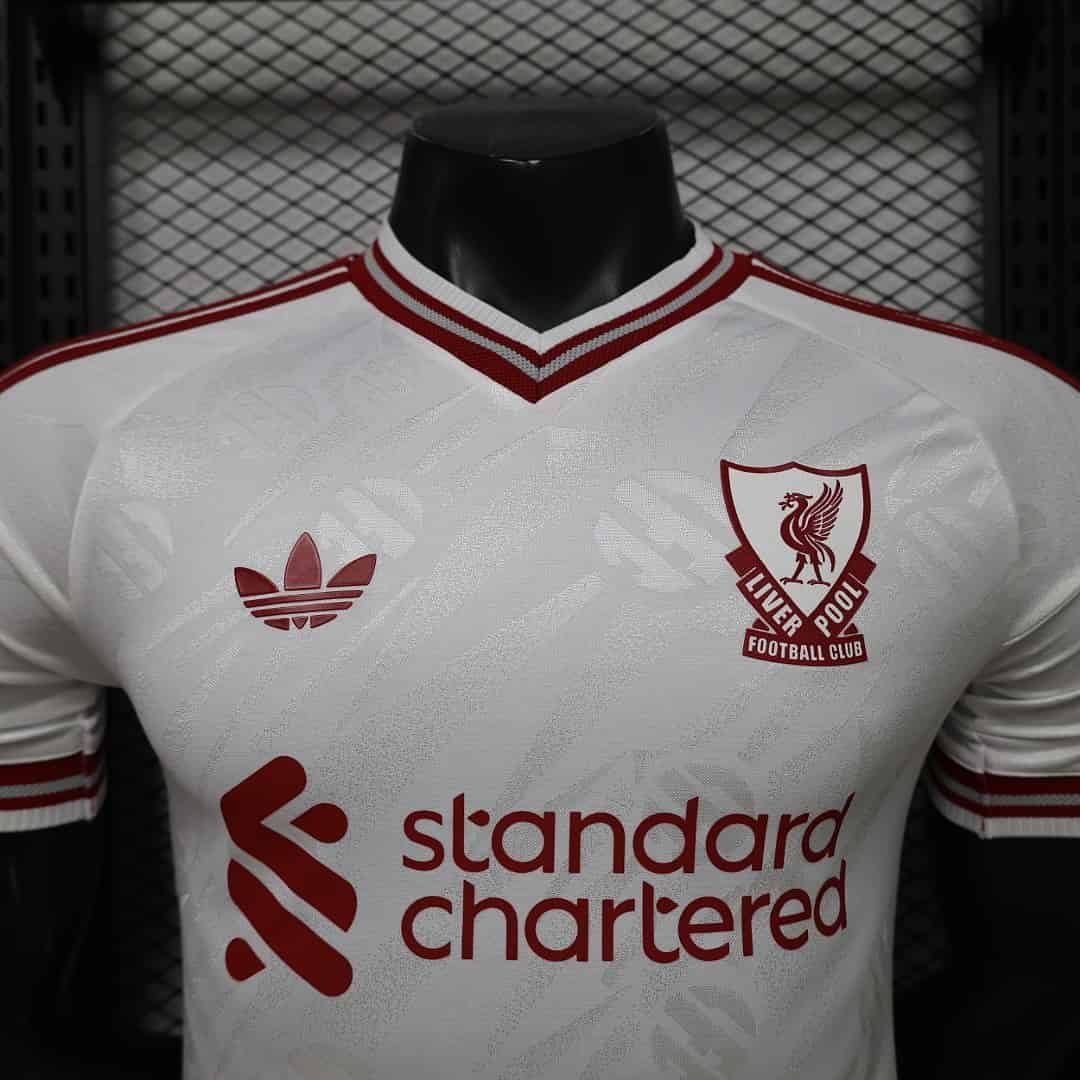 Liverpool 2026 Away Tag 1