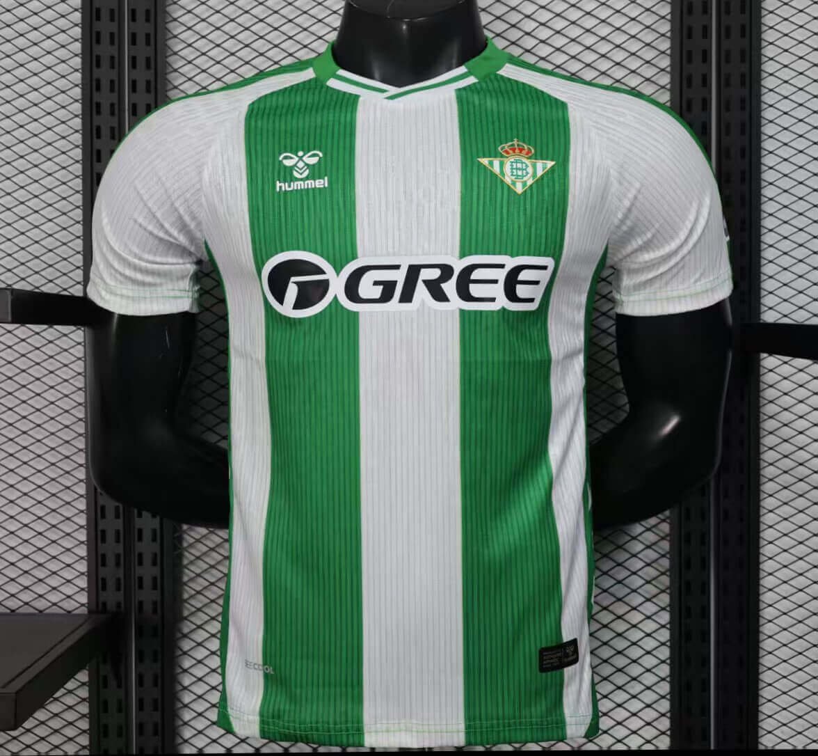 Real Betis 2025 Player Front (2)
