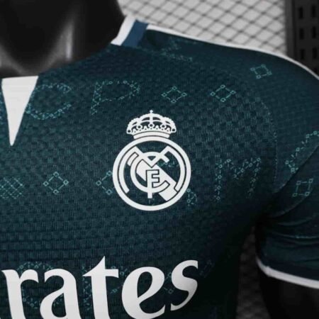Real Madrid 2026 Away Tag 3